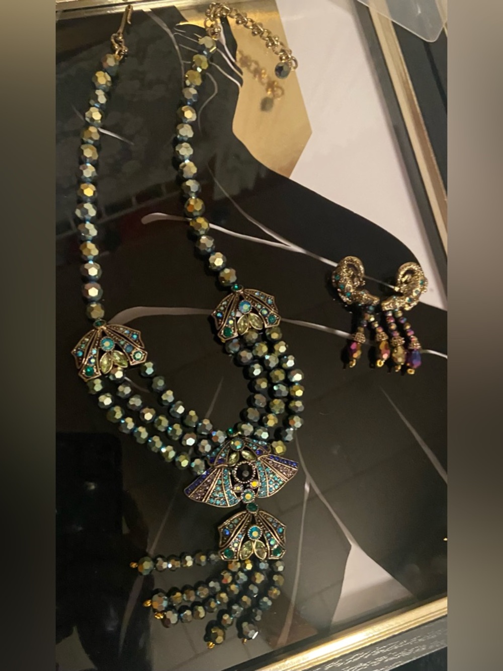 Art Deco Iridescent Necklace and Alligator Earrings